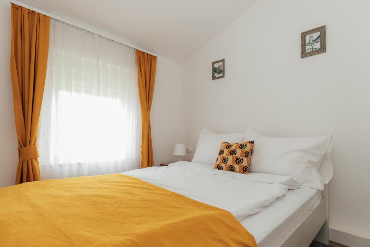 Restoran I Sobe Savic Bed and Breakfast Krnjak Εξωτερικό φωτογραφία