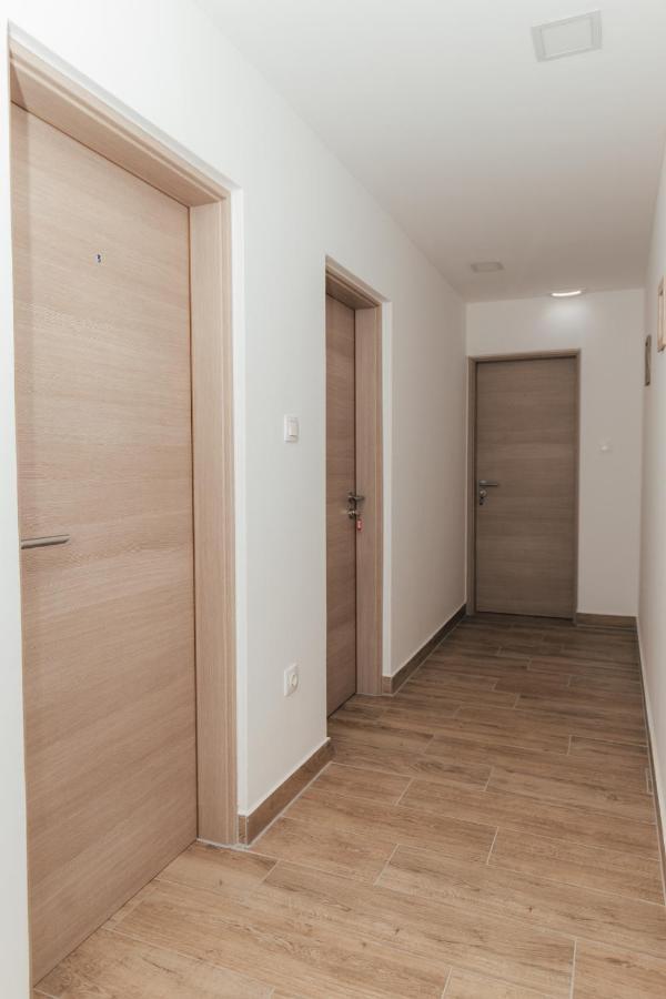 Restoran I Sobe Savic Bed and Breakfast Krnjak Εξωτερικό φωτογραφία