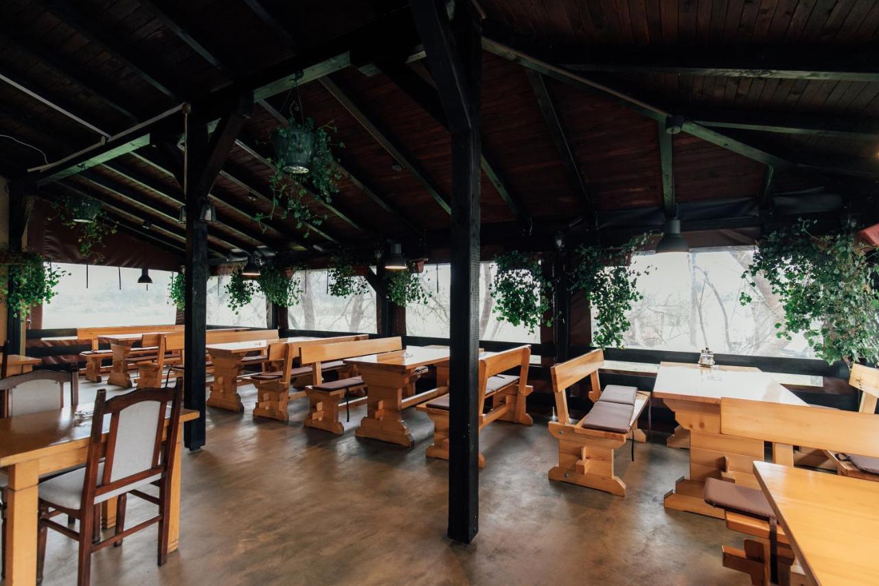 Restoran I Sobe Savic Bed and Breakfast Krnjak Εξωτερικό φωτογραφία