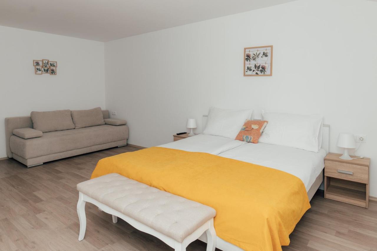 Restoran I Sobe Savic Bed and Breakfast Krnjak Εξωτερικό φωτογραφία