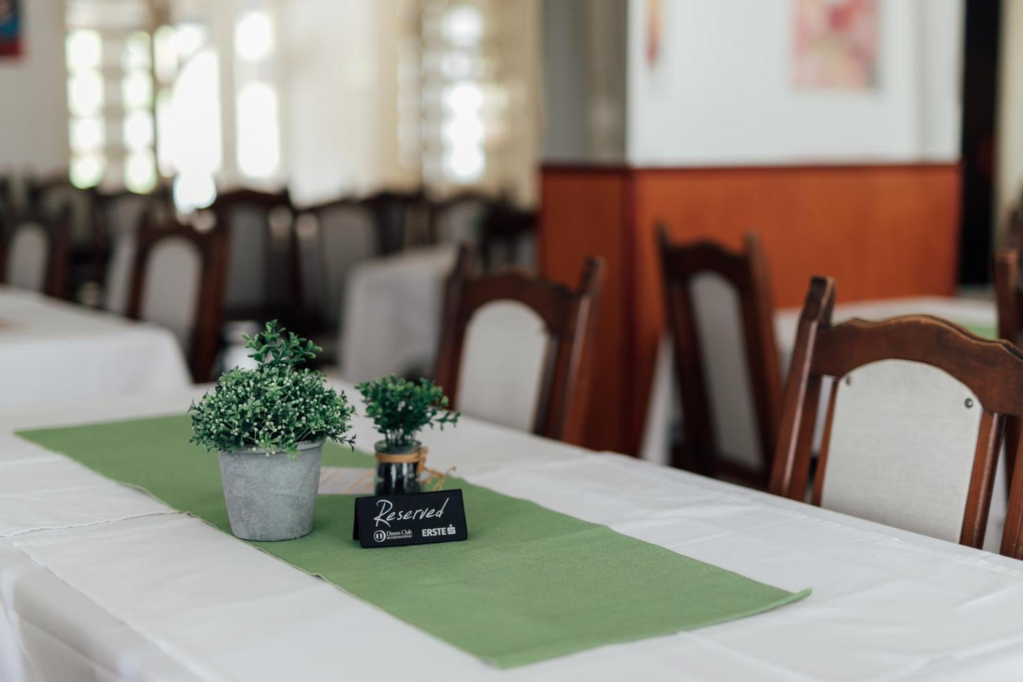 Restoran I Sobe Savic Bed and Breakfast Krnjak Εξωτερικό φωτογραφία